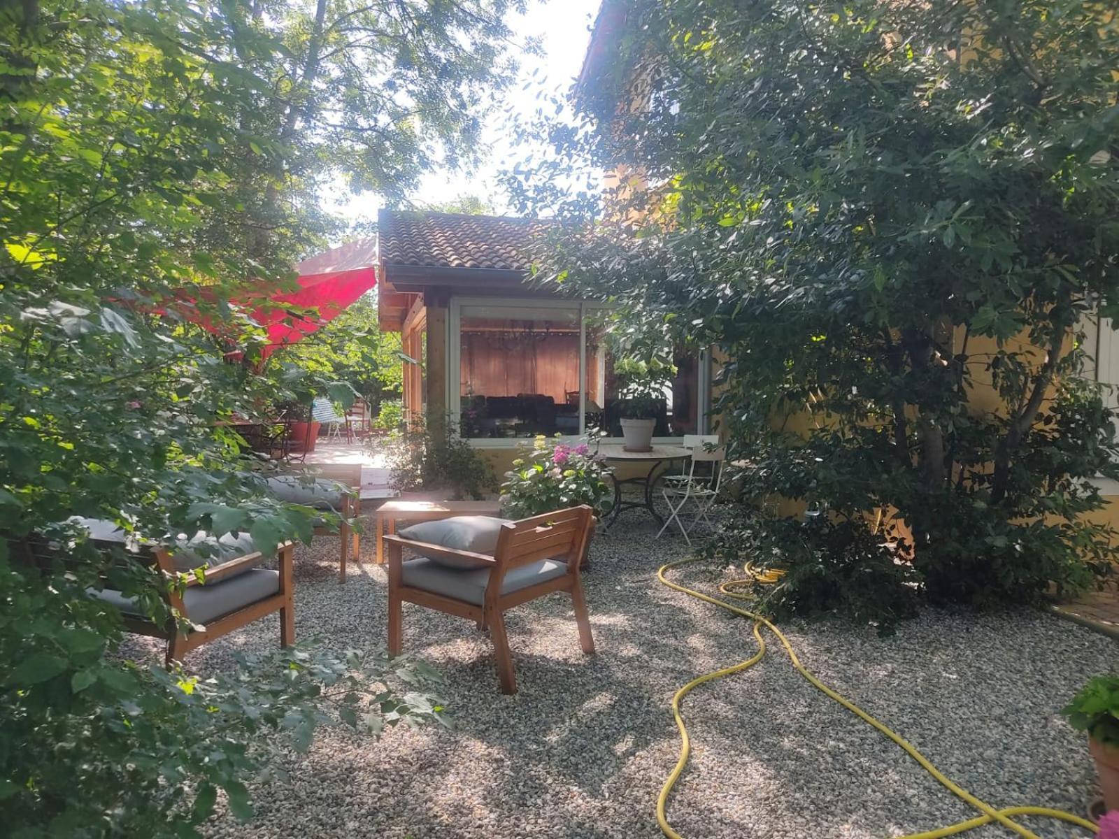 Bed and Breakfast La Frenaie Saint-Cyr-sur-le-Rhone Exterior foto